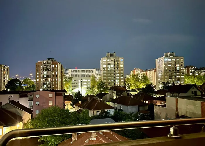 Planis Apartments